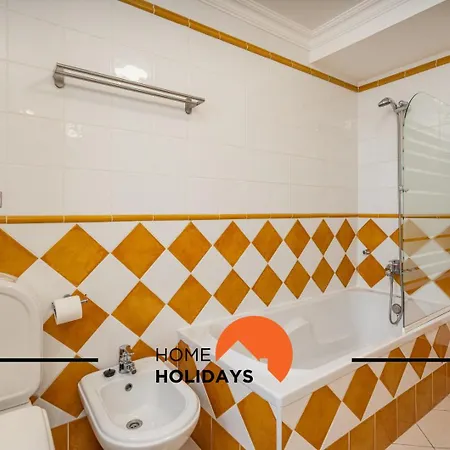 #269 Pedra Bicos R By Holidays * Albufeira